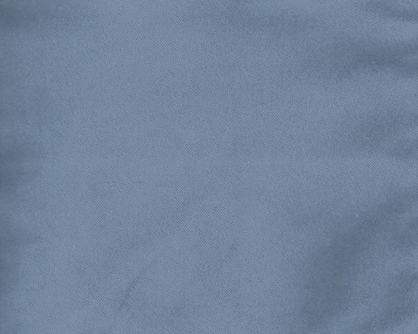 Detailansicht 2 – Bühnensamt Meterware 300g/m² eisblau F6924 – Bühnensamt B1 flammhemmend edel