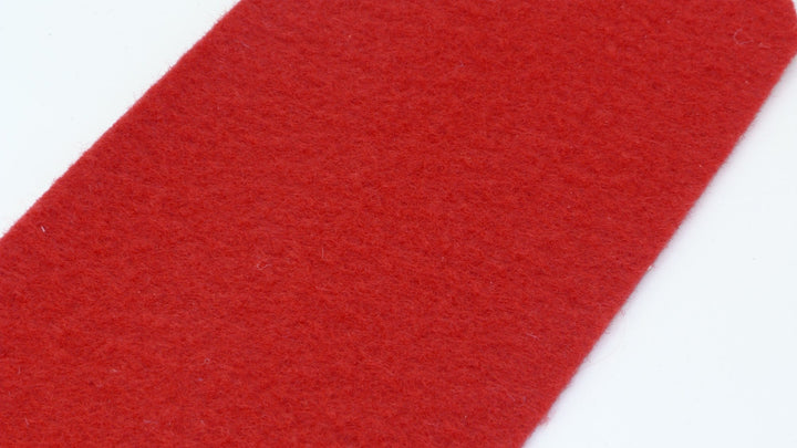 Detailansicht 3 – Olymp Rolle 635g/m² rot F2055 – Messeteppich Olymp Cfl-s1