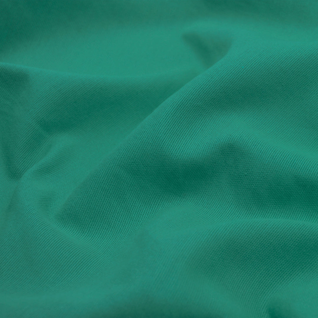 Deco molton light sold by the meter 130g/m² grass green F0021 2.6m wide